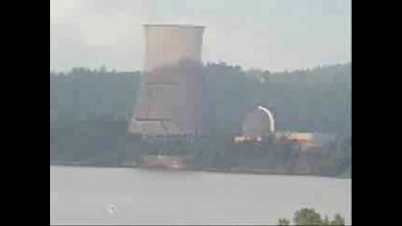 Trojan Nuclear Power Plant Cooling Tower Implosion