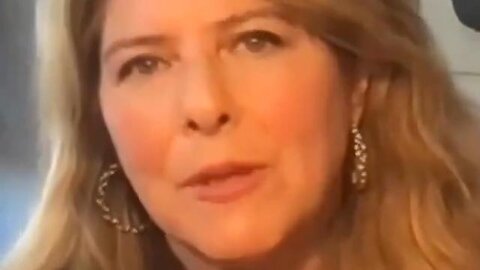 "Dr. Naomi Wolf Accuses Bill Gates of Bribing Media Giants like BBC & The Guardian"
