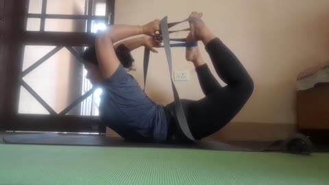 Practice of complete dhanur aasan 🏹