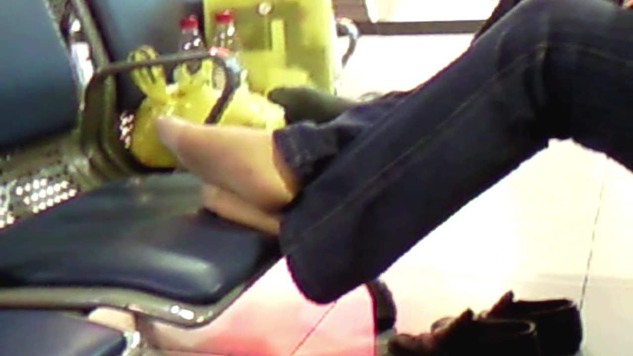 Feet up!
