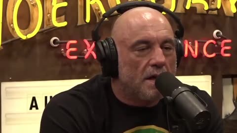 JOE ROGAN SLAMS KEIR STARMER