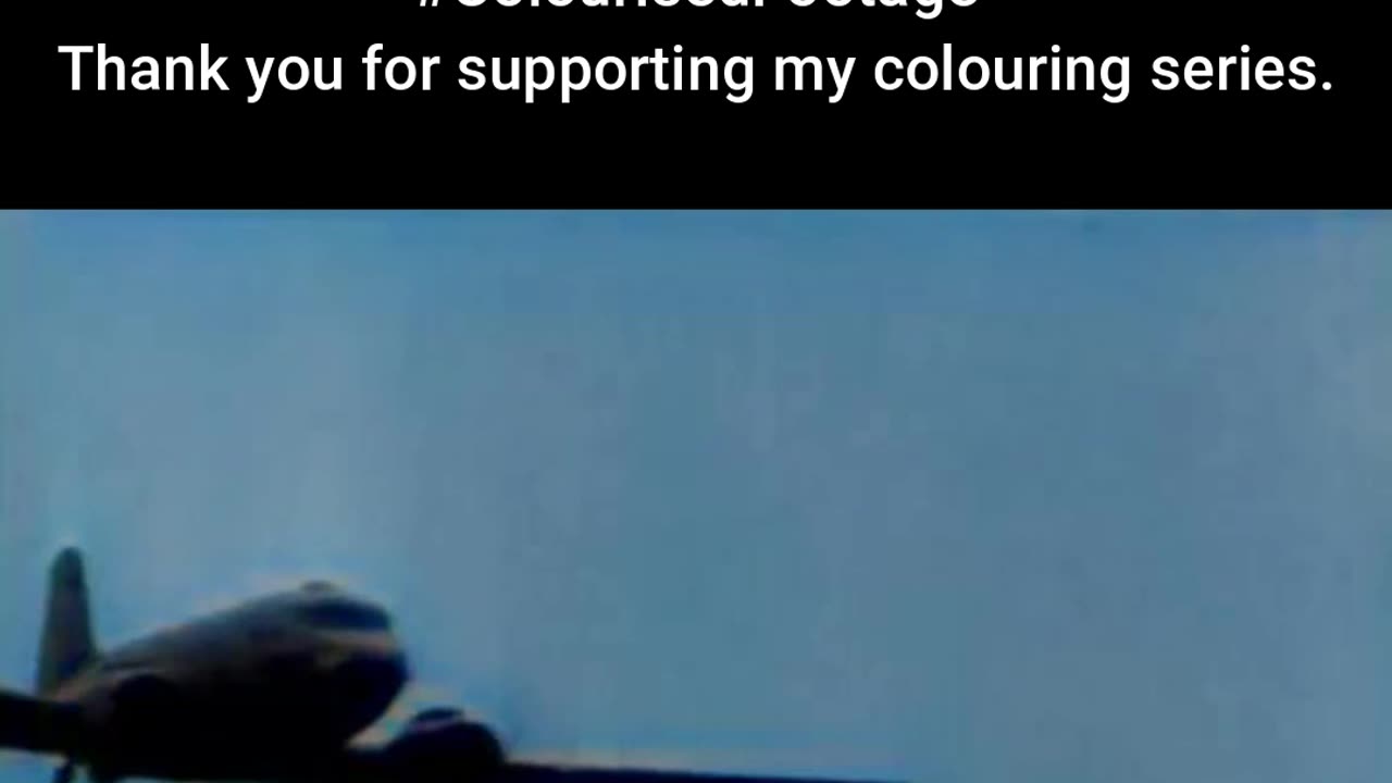 Allied Troops Use Special Pickup Hook #ColourisedHistory