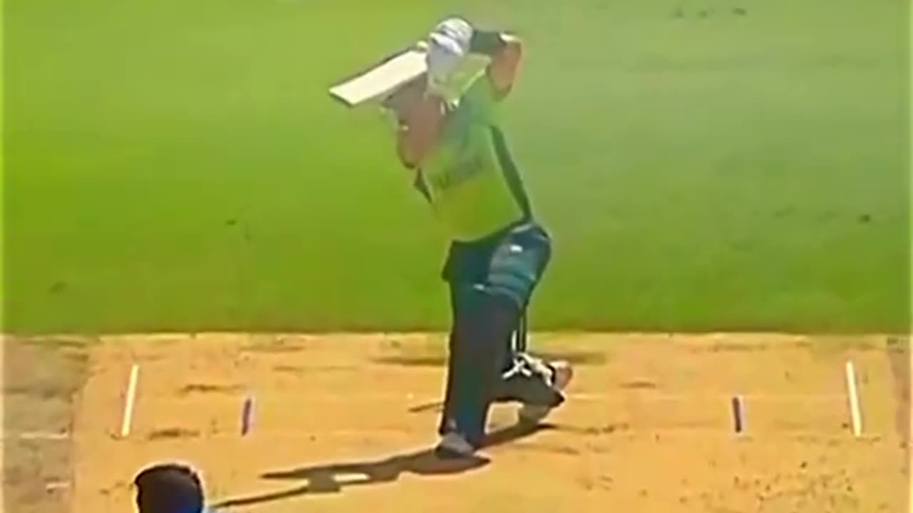 "Babar Azam's 2025 Cover Drive Masterclass – Poetry in Motion!"