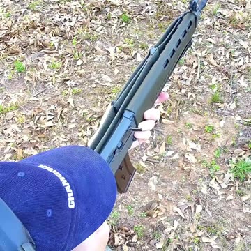 SIG 550-1 SP Pre '89 步枪 #国外合法拍摄国内请勿模仿 #武器科普 #实弹射击 #男人减速带 #靶场射击
