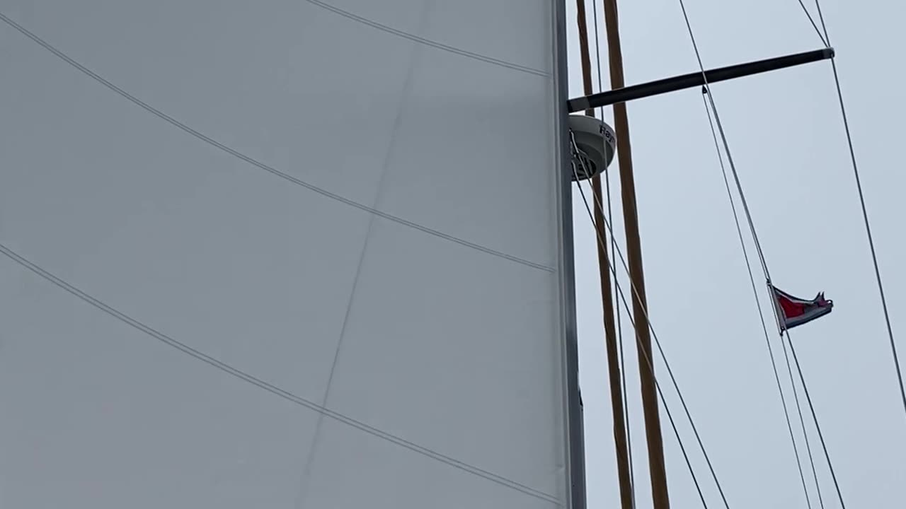 Slow Sailing Along Lake Michigan’s Door Peninsula #sailing #lakecruise #greatlakes