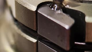 How to maintenance on a bicycle wheel freehub body.