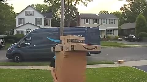Amazon Delivery Man Shares His Feelings