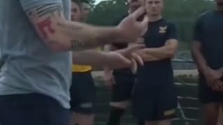Pete Hegseth works out with Troops in Singapore 🔥