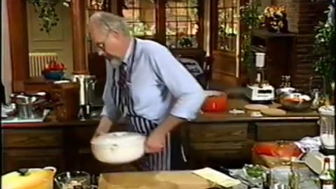 The Frugal Gourmet - Casseroles For The Buffet