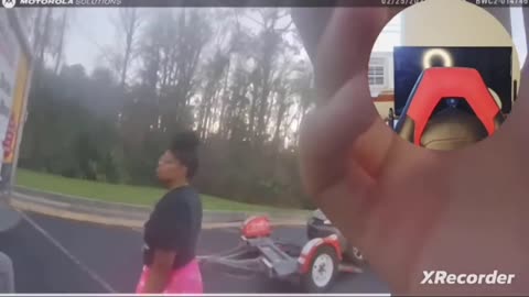 Woman tries running from cops af6ter scamming UHaul: Cop cam