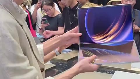 US 🇺🇸 banned China’s 🇨🇳 Huawei to protect Apple but...