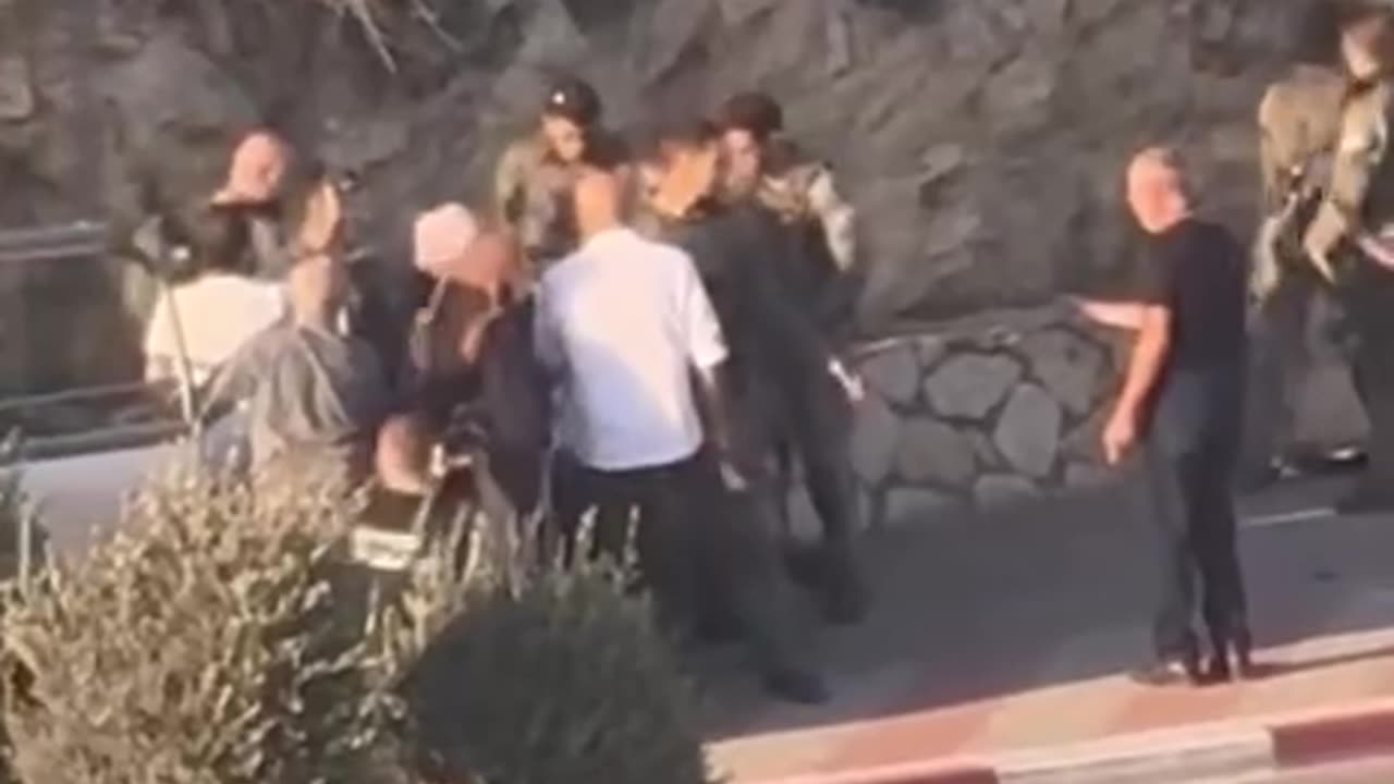 Several arrests were made today at an anti-war demonstration in Umm al-Fahm.