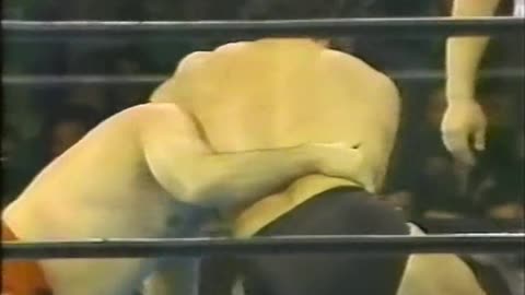 En Jay Pea Double You - Antonio Inoki vs Iron Sheik - Mar 20 1980