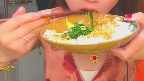 asmr Chinese food eating 😋 || #asmr #food #trending #likeforlikes #viral #chinese #eating #shorts