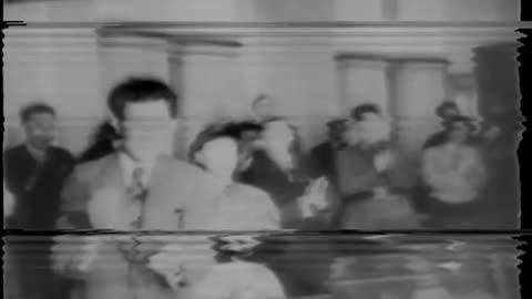 [UNIVERSAL NEWSREEL EXCERPTS] - [UNIVERSAL NEWSREEL EXCERPTS] - cbs-cbswwi-471