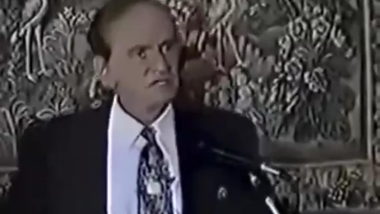 Deadly Deception Lecture Dr. Robert E Willner MD, PHD (Dutch/NL Subs)