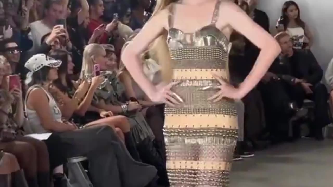 Elon Musk’s estranged transgender son new appearance