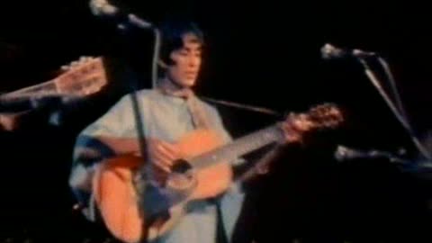 Joan Baez - Drug Store Truck Driving Man = Woodstock 1969