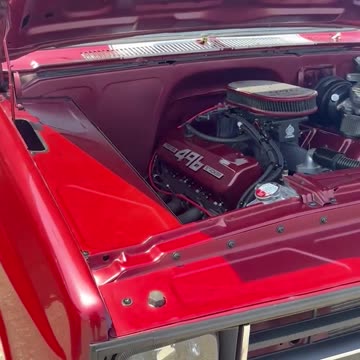 Monday Motor Madness # 135 - Stepside Squarebody