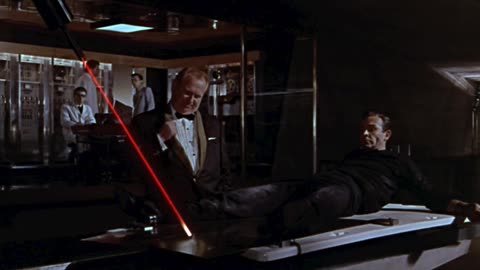 James Bond VS Rayo láser | Goldfinger | 1964