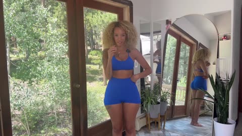 Fit & Fierce: Gym Outfit Try-On