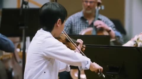 Damn Good 2 mins of Vivaldi's Winter. You have to love it, I do.... Damn good