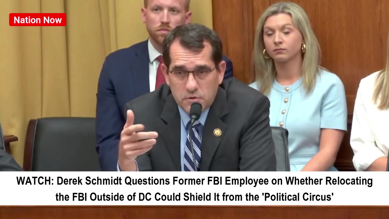 Derek Schmidt Asks Ex-FBI Employee If Relocating FBI Could Avoid 'Political Circus'