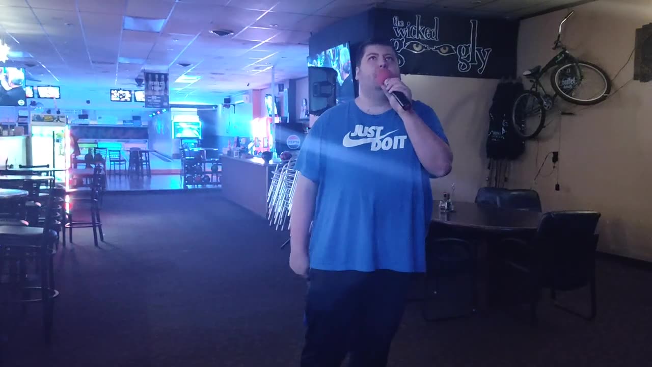 AUTISTIC MAN KILLS EMINEM, DR DRE, 50 CENT CRACK A BOTTLE LIVE COVER