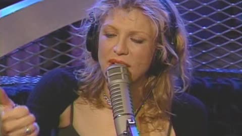 Courtney Love's First Visit - 1998
