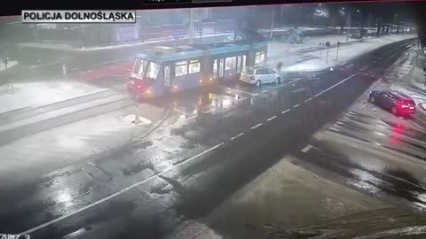 Porwanie i zderzenie z tramwajem⚠️ Uprowadzony mężna zmarł