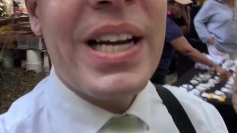 Does your son live in your house just like Diana Ross's son Evan did? 🏡