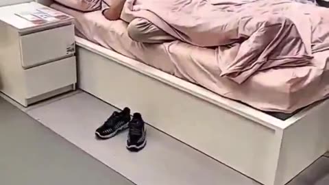 This is what Chinese do at IKEA and any store which has air conditioning.