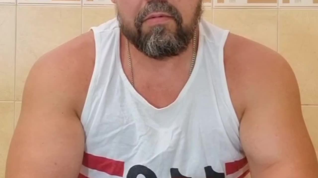 How does your girlfriend walk?