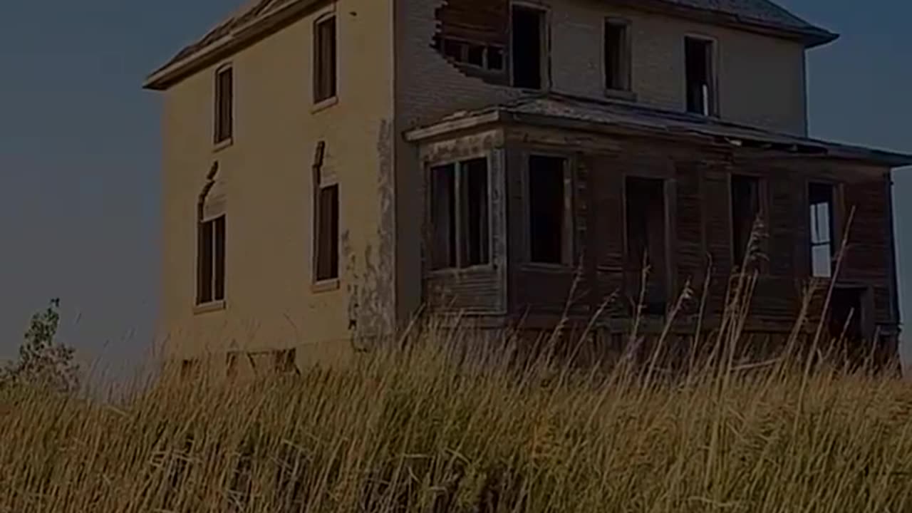 The Nagel House Exploration PART 1 // Abandoned Saskatchewan