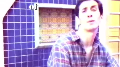 Young Ted Cruz fascinated by butts