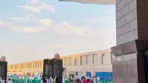 Labbek ya rasoolallah صلى الله عليه وس