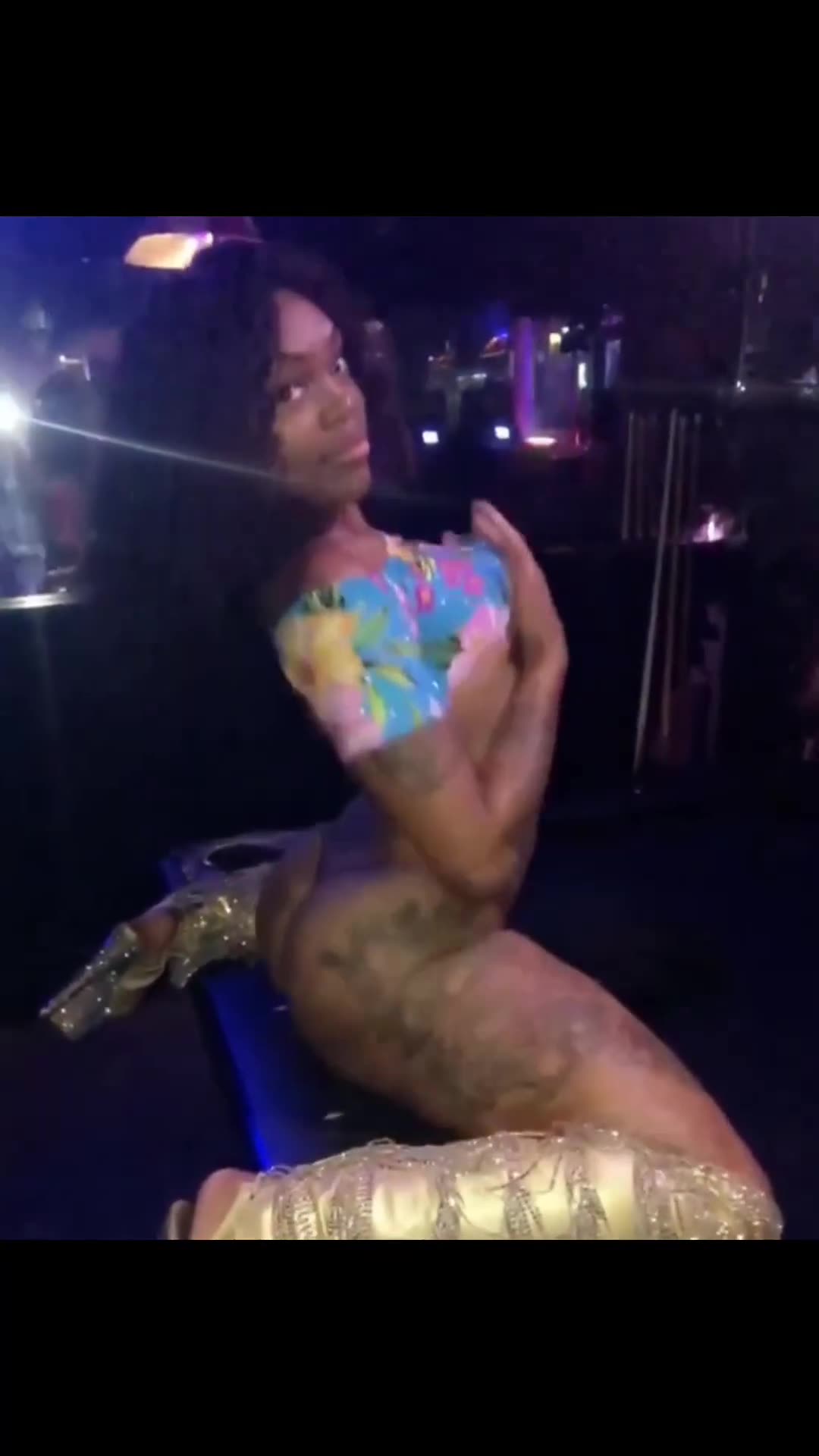 Insta Sexy Thots Twerking Huge Butts Juicy and Fresh