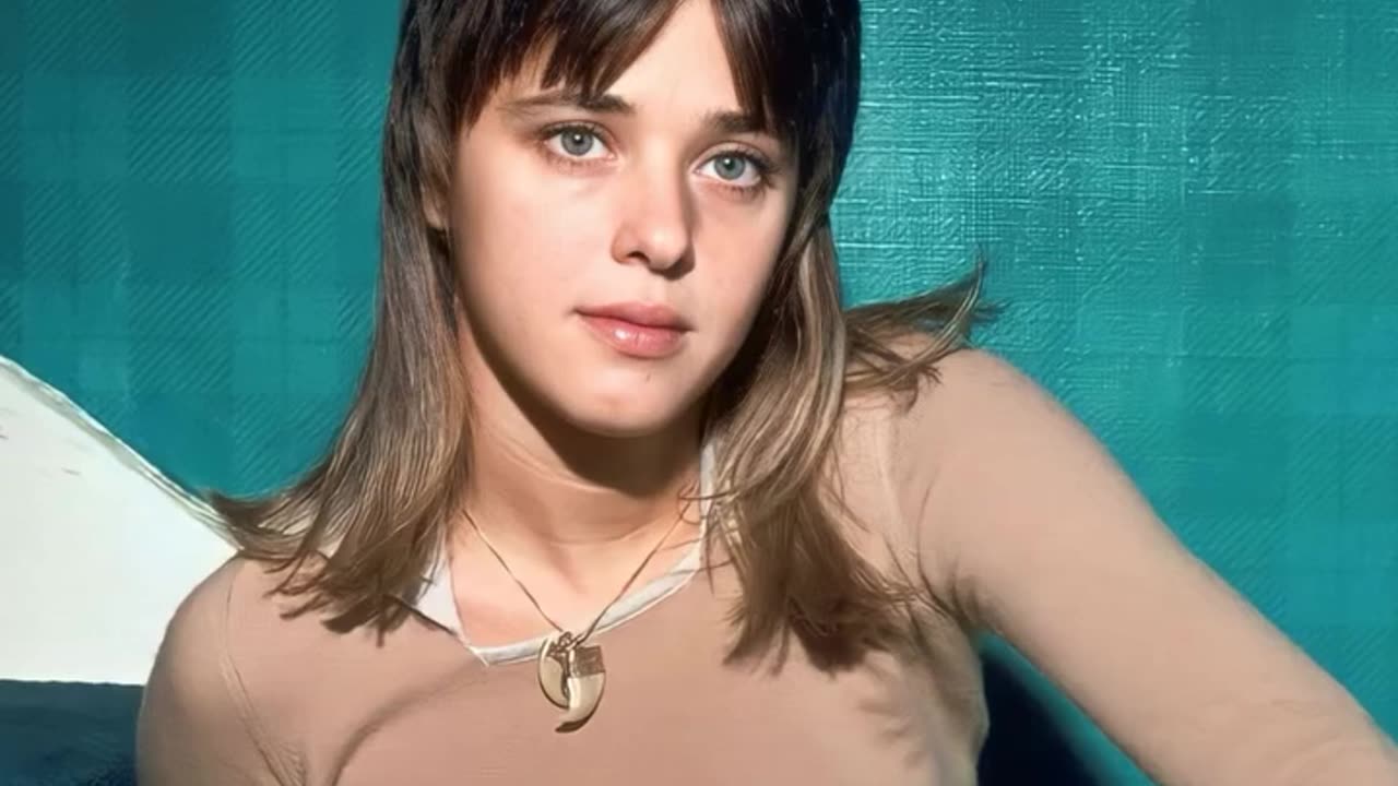 Happy Birthday to SUZI QUATRO ...