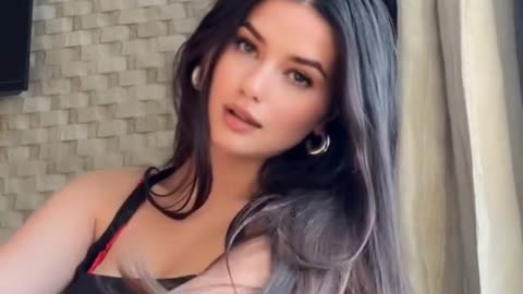 Ain’t nobody like Sheila!💅 || Bollywood Song || Viral Dance || Zephyra || Insta Lover