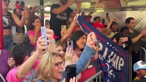 REAL LOVE FOR THE PEOPLE'S PRESIDENT!!!❤️🇺🇸🥳🥳🥳