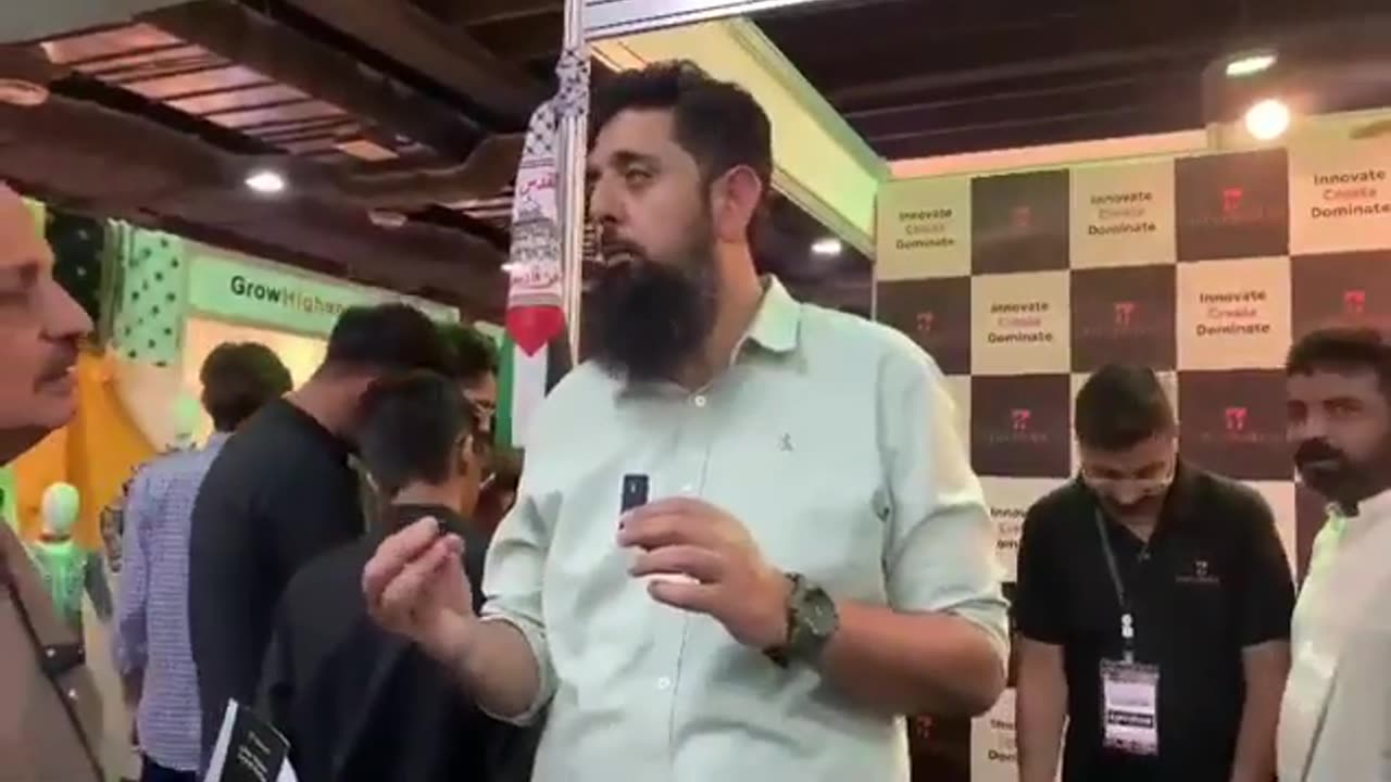 ChaiCon Expo Center Karachi(part1) _ The future survival depends on Learning online Businesses!.mp4