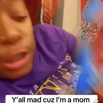 Sheboon brags about government assistance and no bills! 😂🤦‍♀️💩💩💩🤬