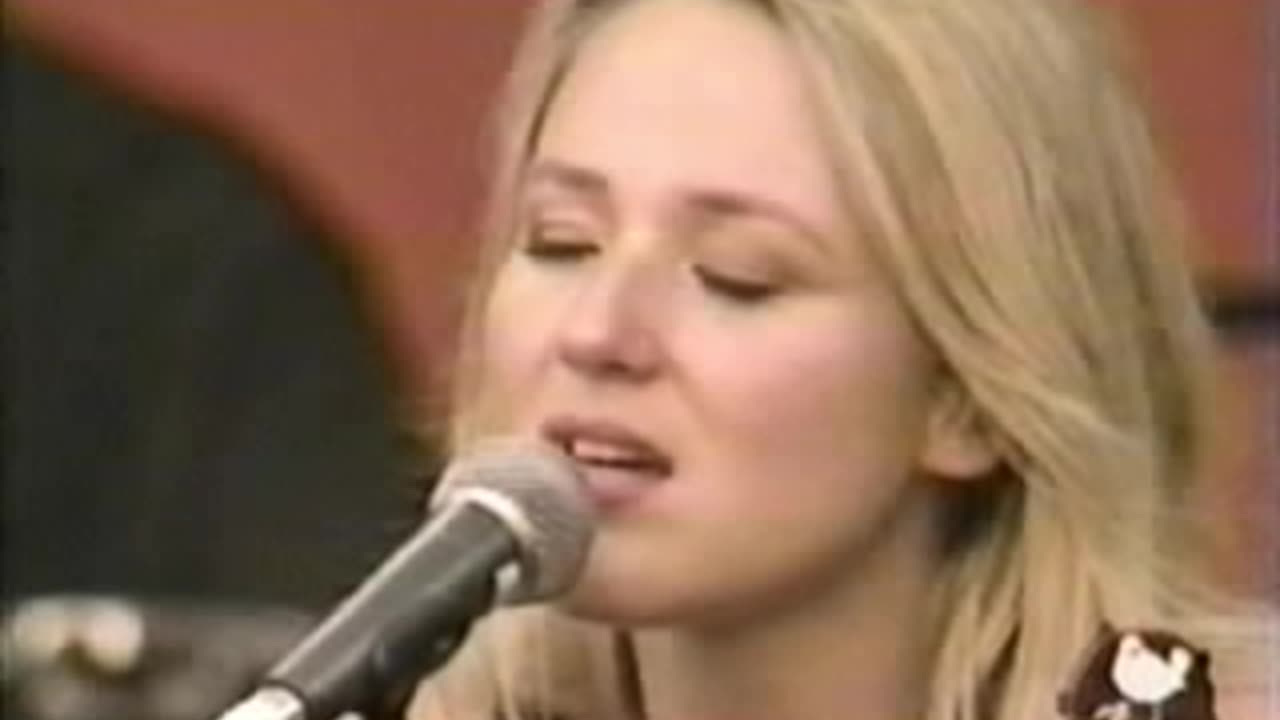 Jewel - (12) Who Will save Your Soul = Woodstock 1999