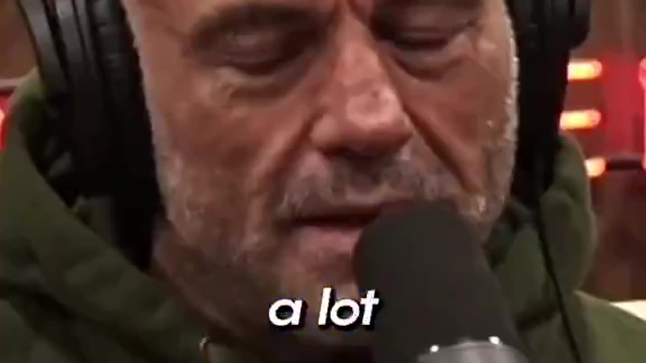 Joe Rogan: "Bruce Lee was the first true mixed martial artist."