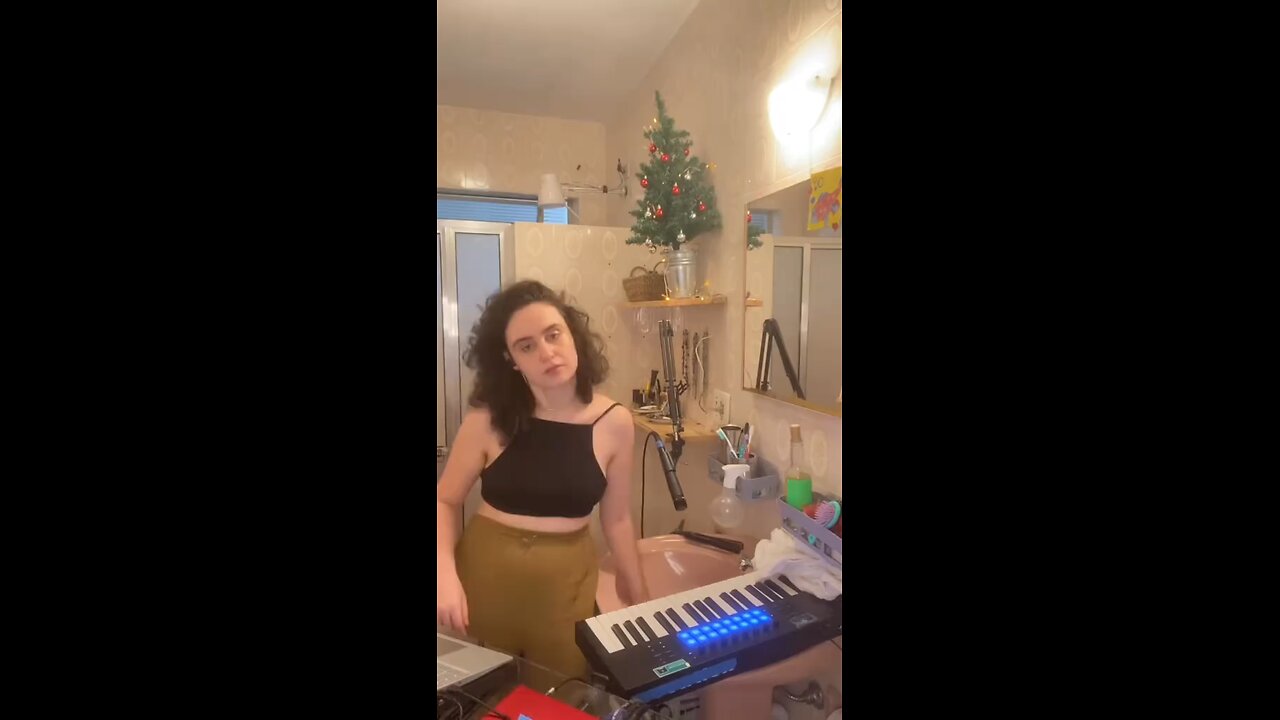 Aisa music banate hue kabhi Apne Dekha Hai