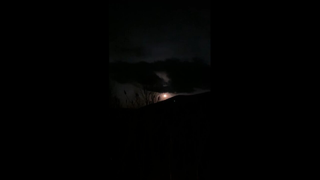 moonrise over mountains 21:21