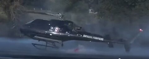 🚁🔥 Helicopter CRASHES During Wildfire Mission in France! | Shocking Footage 😱