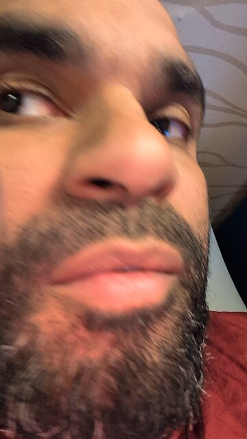 I wanna get paid for acting.