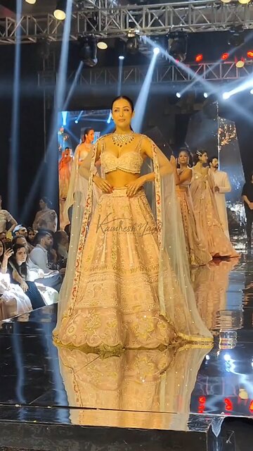 😘🔥Hot Indian stars 😍💦 Hot girl 💕😘 😘🔥Hot girl 💕😘Steamy hottie 😍💦 💦🥵Hot Bollywood actors