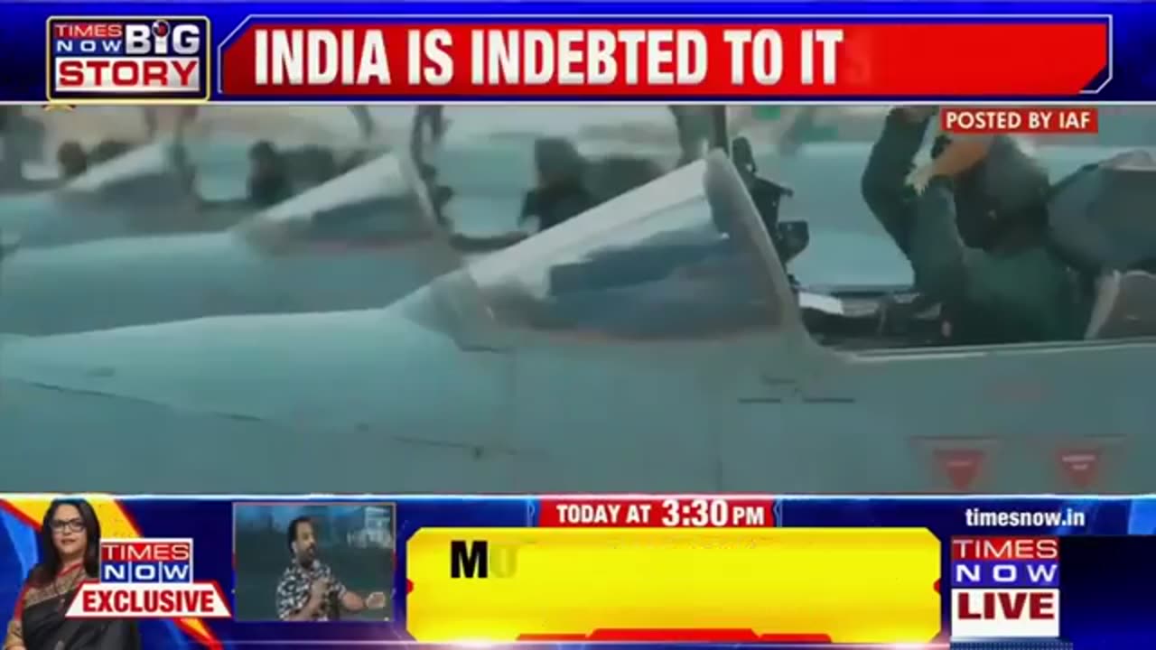 _Saare_Jahan_Se_Acha__On_Every_Lip_As_Bharat_Salutes_Kargil_Heroes_On_26th_Vijay Diwas - Watch